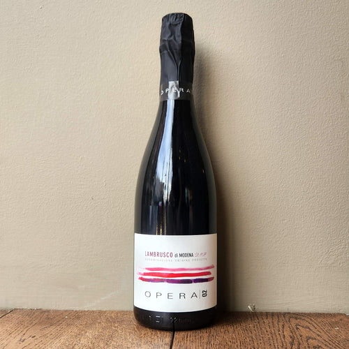 Opera 02, Lambrusco di Modena Secco NV