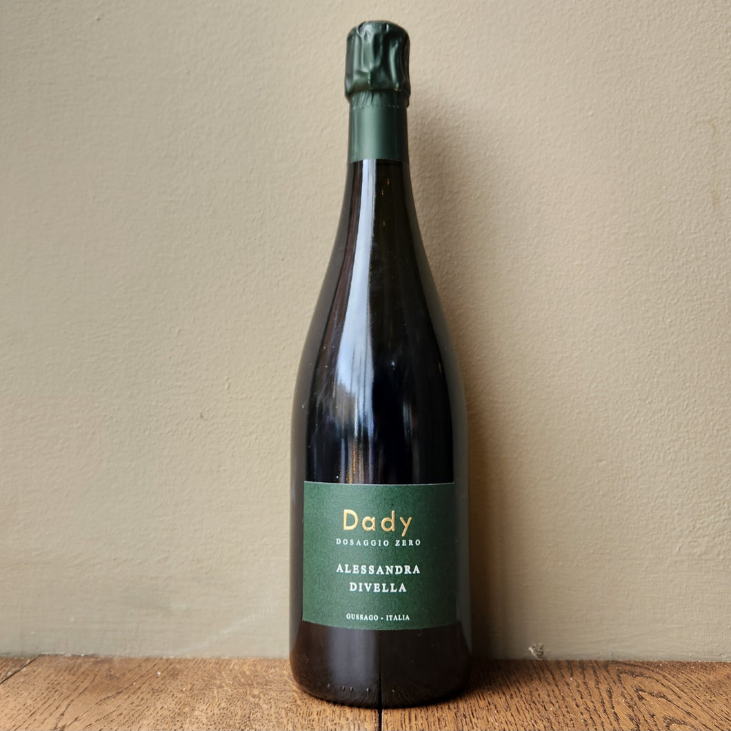 Alessandra Divella, Dady NV