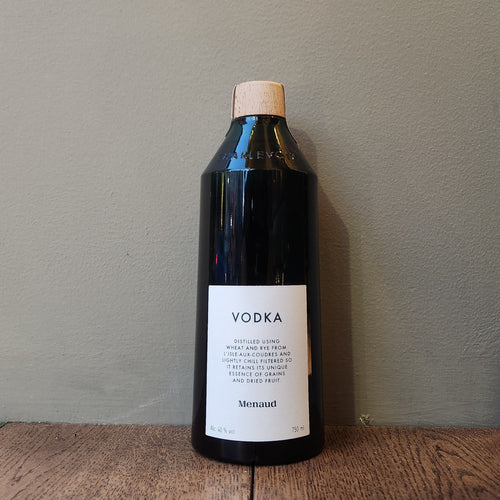 Menaud Distillerie, Vodka 750ml